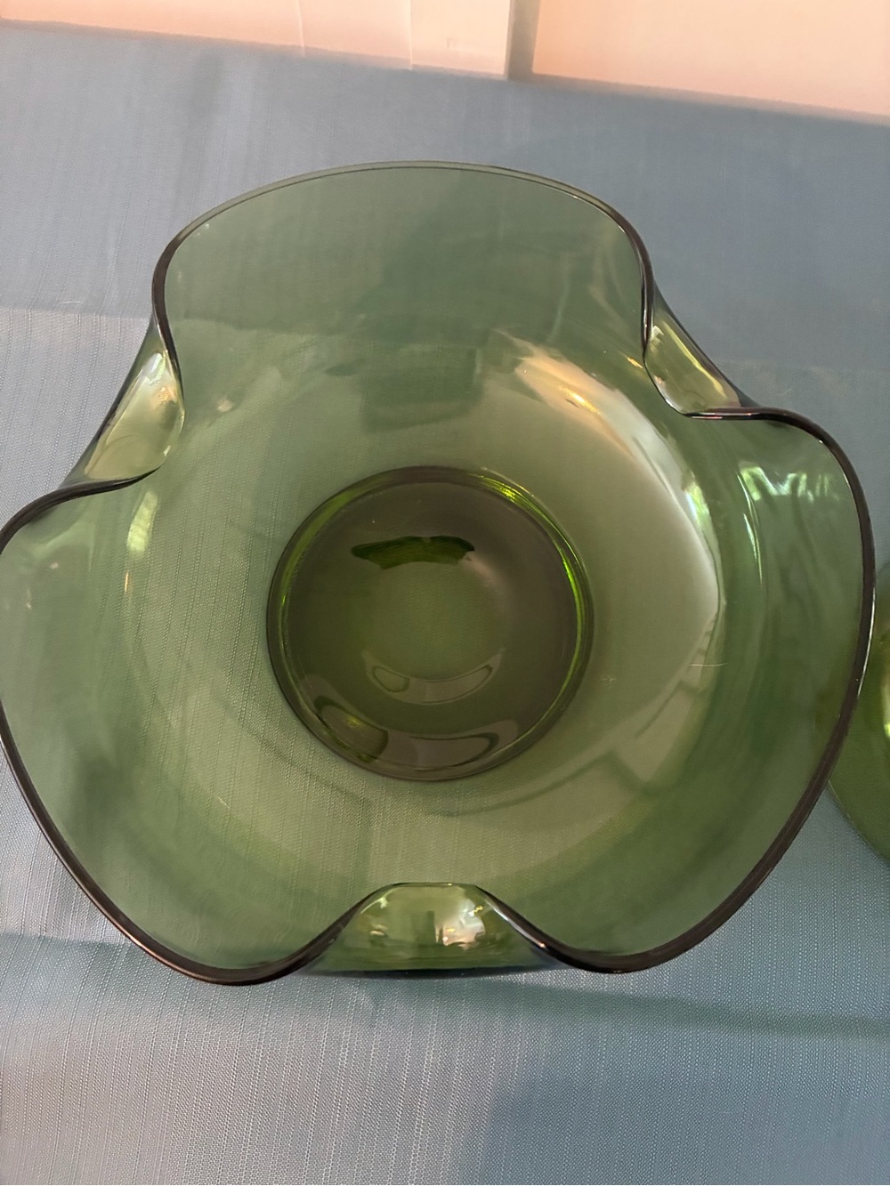 Vintage MCM Anchor Hocking Avocado Green Pinched Glass Chip & Dip Bowl Set 1970s - Picture 4 of 9